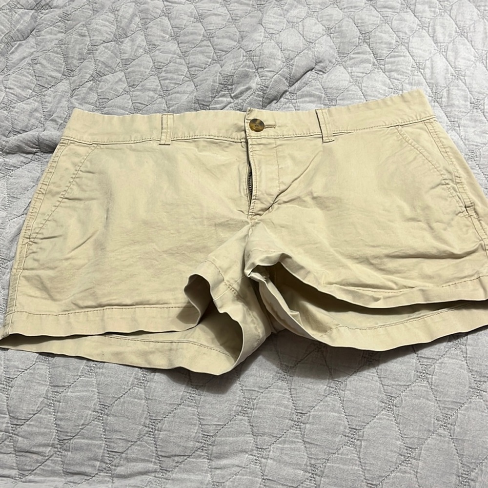 Khaki shorts